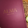 מארז ALMA - יומן, נר ועט